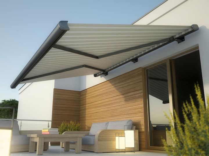 Custom retractable awnings installation in Roanoke